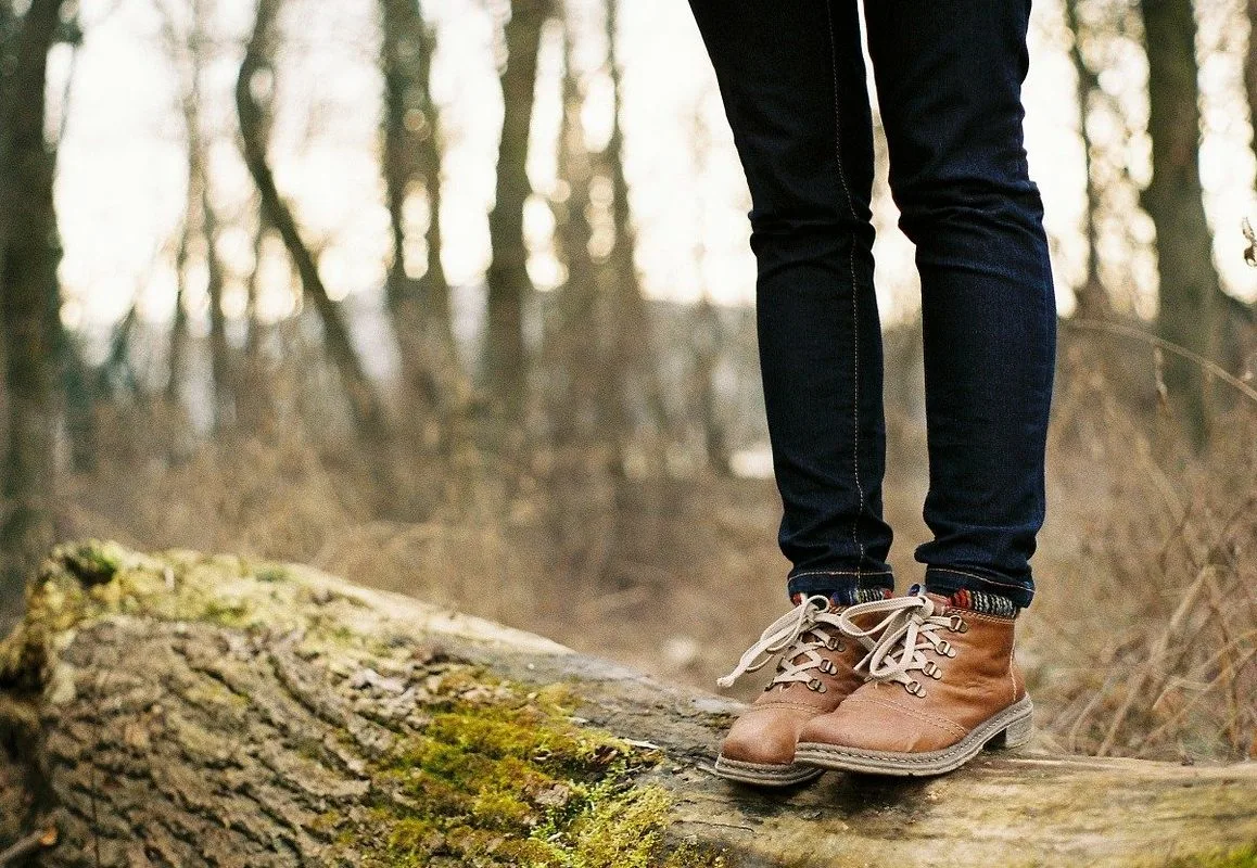 In_the_Quiver_standing